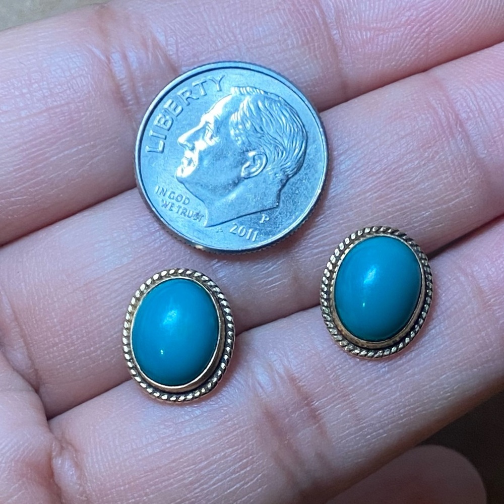 Vintage 14K Turquoise Stud Earrings